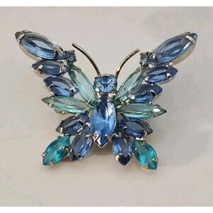 Vintage Delizza Elster Juliana light Blue Rhinestone Butterfly Brooch Pin‎